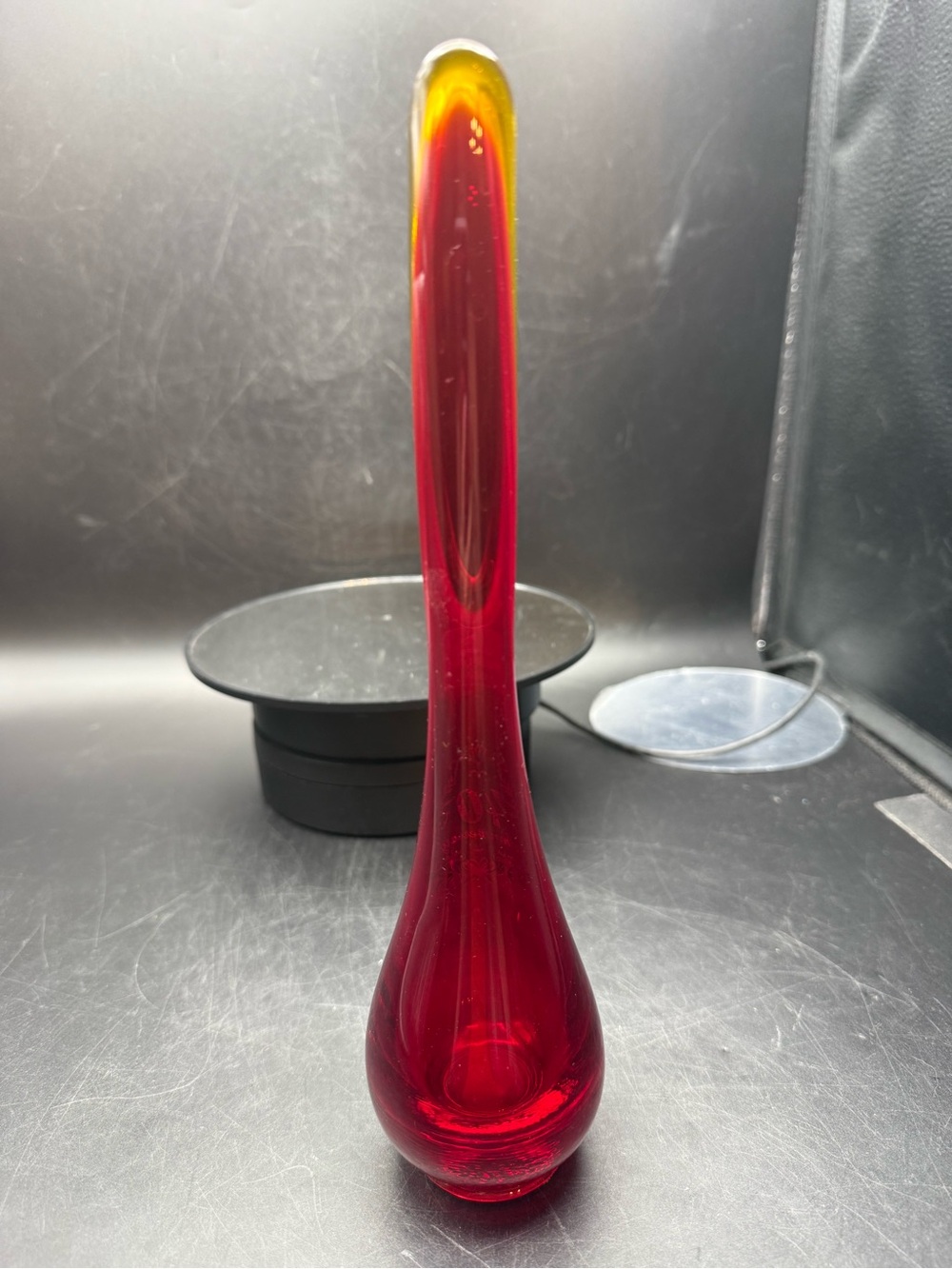 Viking 40th Anniversary Ruby Red Art Glass Bud Vase - Picture 6 of 7